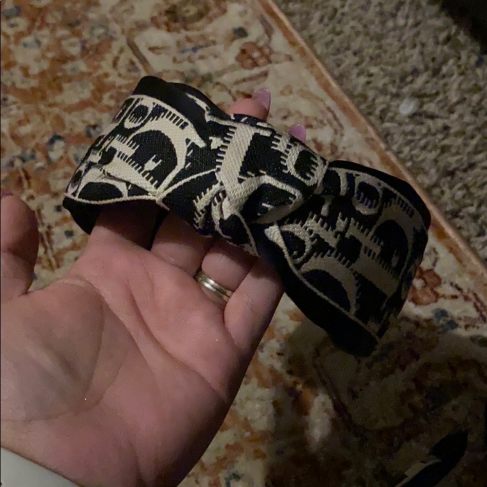 Hair accessories